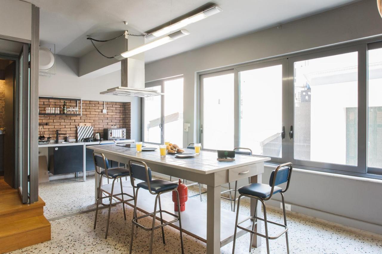 Artists' Favorite Spacious Loft Near Acropolis!! Athens Luaran gambar